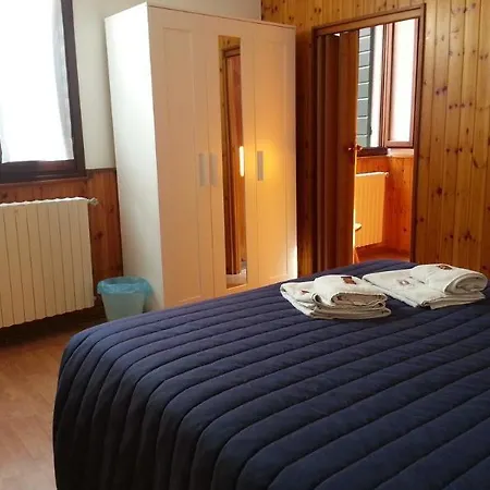 A Casa Mia E A Hotel 2*